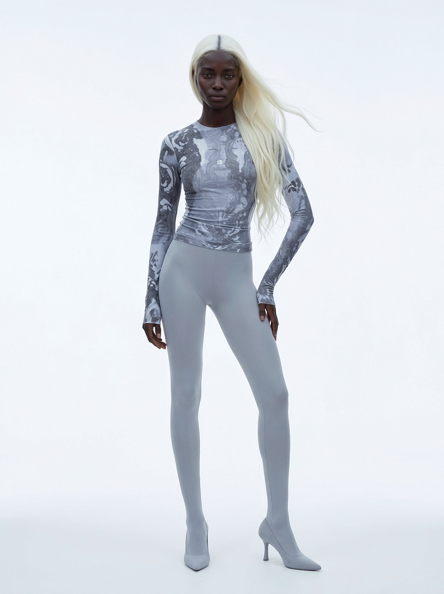 DIGITAL PALACE Longsleeve